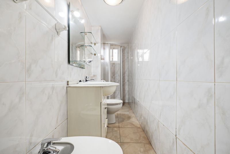 Bathroom Flooring Options